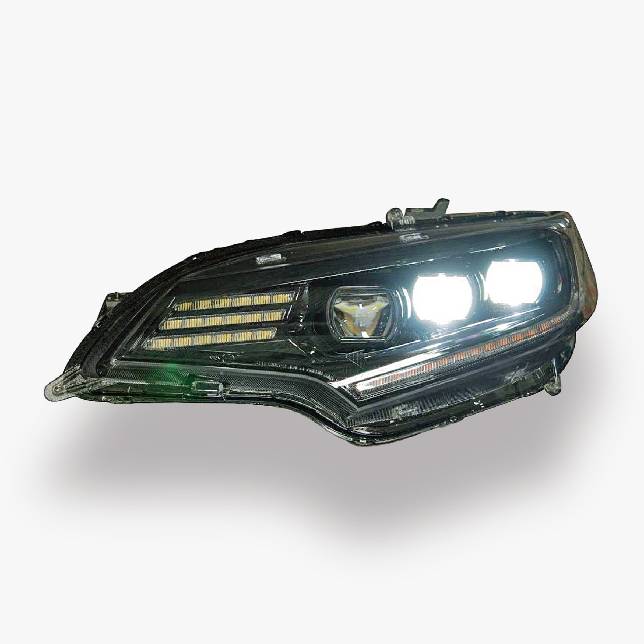 2014-2020年式ホンダフィットのヘッドライト – COPLUS JAPAN